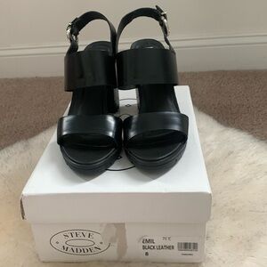 New Leather Steve Madden Shoes